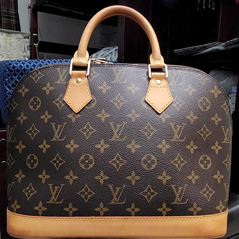 LV Alma Monogram PM
